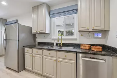 2704 Brittan Ave, San Carlos, CA 94070 - Photo 18