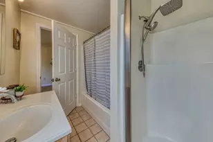 806 Danbury St, Salinas, CA 93906 - Photo 32