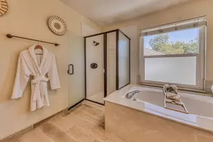 806 Danbury St, Salinas, CA 93906 - Photo 40
