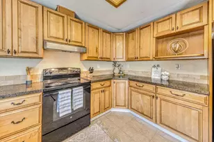806 Danbury St, Salinas, CA 93906 - Photo 20