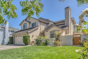 806 Danbury St, Salinas, CA 93906 - Photo 1
