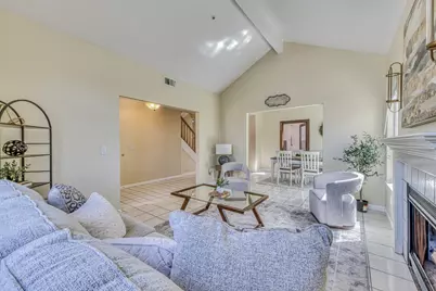 806 Danbury St, Salinas, CA 93906 - Photo 10
