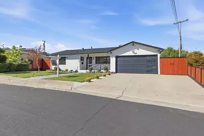 7947 Serena Ct, Dublin, CA 94568 - Photo 4