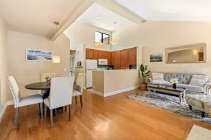 461 Dela Vina Ave 205, Monterey, CA 93940 - Photo 6