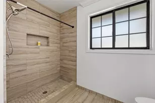 618 Mar Vista Dr, Monterey, CA 93940 - Photo 12
