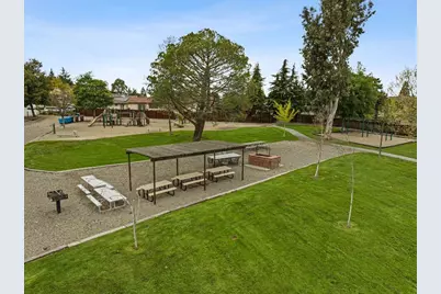 805 S Ridgemark Dr, Hollister, CA 95023 - Photo 44