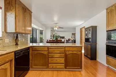 805 S Ridgemark Dr, Hollister, CA 95023 - Photo 10
