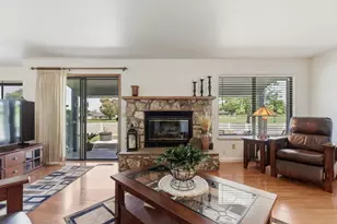 805 S Ridgemark Dr, Hollister, CA 95023 - Photo 4
