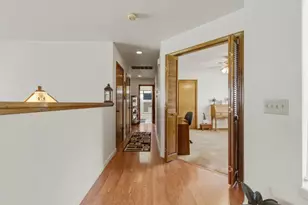 805 S Ridgemark Dr, Hollister, CA 95023 - Photo 12