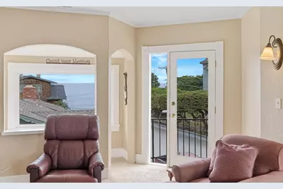 114 Carmel Ave, Pacific Grove, CA 93950 - Photo 4