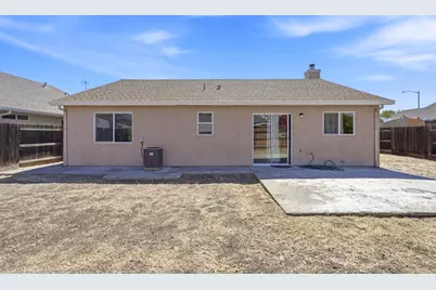 1934 McGee Ave, Dos Palos, CA 93620 - Photo 20