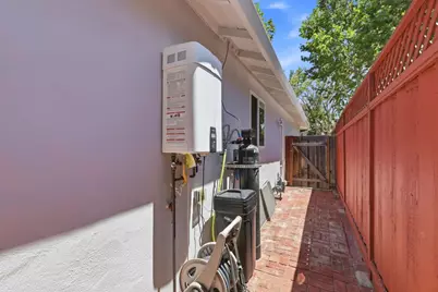 1553 Fuchsia Dr, San Jose, CA 95125 - Photo 40