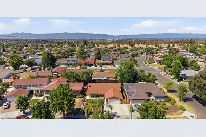 2235 Fairmont Dr, San Jose, CA 95148 - Photo 40