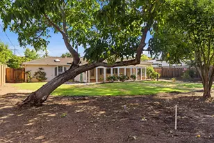 1710 Penny Way, Los Altos, CA 94024 - Photo 36