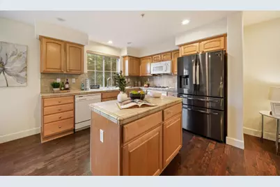 3285 Vineyard Park Way, San Jose, CA 95135 - Photo 10