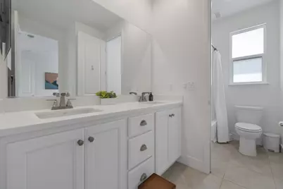 16071 Riverton Ave, Lathrop, CA 95330 - Photo 14