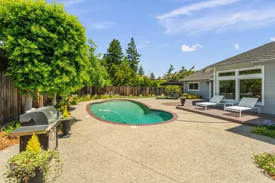 20675 Verde Vista Ln, Saratoga, CA 95070 - Photo 46