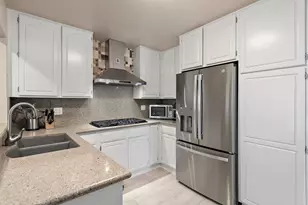 2131 Avy Ave, Menlo Park, CA 94025 - Photo 8