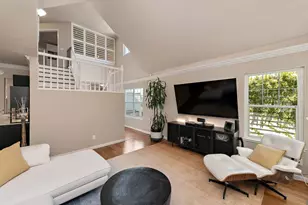 2131 Avy Ave, Menlo Park, CA 94025 - Photo 12