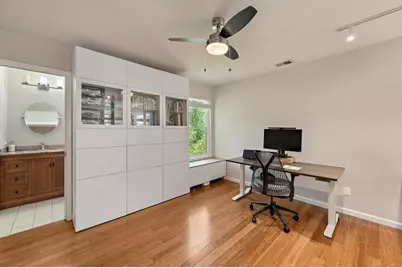 2131 Avy Ave, Menlo Park, CA 94025 - Photo 22