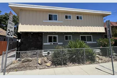 431 E Saint John St, San Jose, CA 95112 - Photo 2
