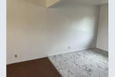 431 E Saint John St, San Jose, CA 95112 - Photo 12