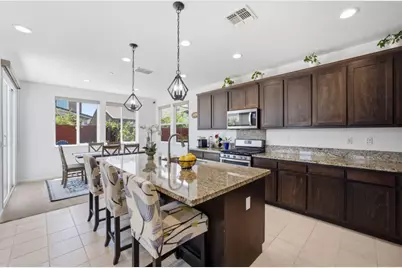 1702 Plumas Dr, Lathrop, CA 95330 - Photo 30