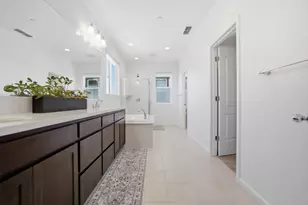 1702 Plumas Dr, Lathrop, CA 95330 - Photo 20