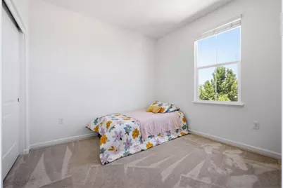 1702 Plumas Dr, Lathrop, CA 95330 - Photo 8