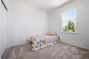 1702 Plumas Dr, Lathrop, CA 95330 - Photo 8