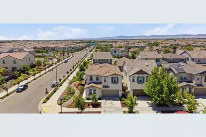 1702 Plumas Dr, Lathrop, CA 95330 - Photo 50