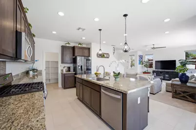 1702 Plumas Dr, Lathrop, CA 95330 - Photo 38