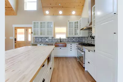 20391 Panoche Rd, Paicines, CA 95043 - Photo 4