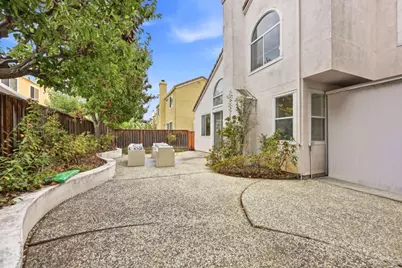 34281 Eucalyptus Ter, Fremont, CA 94555 - Photo 42