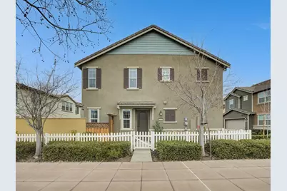 1426 S Central Pkwy, Mountain House, CA 95391 - Photo 2