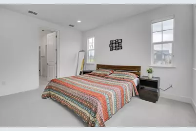 1426 S Central Pkwy, Mountain House, CA 95391 - Photo 30