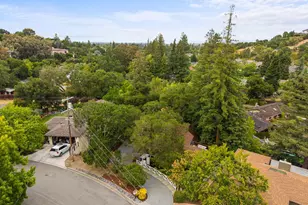 25 Woodhue Ct, Redwood City, CA 94062 - Photo 58