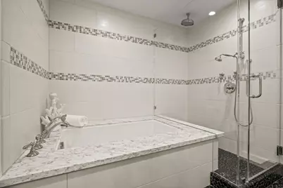 25 Woodhue Ct, Redwood City, CA 94062 - Photo 40