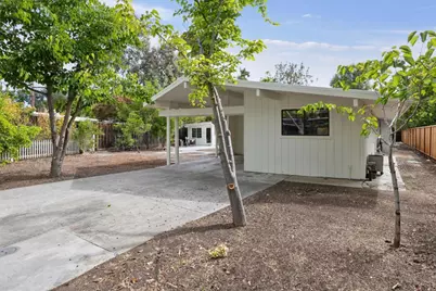 1046 Metro Cir, Palo Alto, CA 94303 - Photo 6