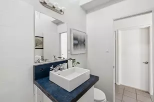 1046 Metro Cir, Palo Alto, CA 94303 - Photo 66