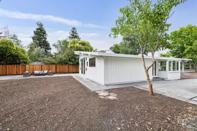 1046 Metro Cir, Palo Alto, CA 94303 - Photo 96