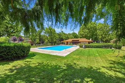 209 E Red Oak Dr F, Sunnyvale, CA 94086 - Photo 34