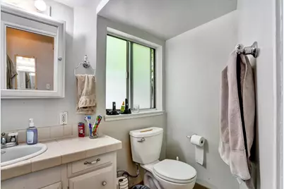 558 Irving Ave, San Jose, CA 95128 - Photo 26