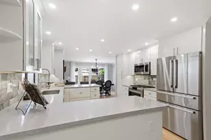 1224 Hawkhurst Pl, San Jose, CA 95125 - Photo 14
