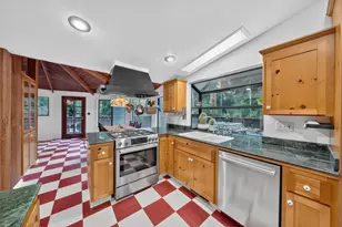 20905 Comanche Trail, Los Gatos, CA 95033 - Photo 12
