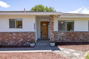 20091 Portola Dr, Salinas, CA 93908 - Photo 4