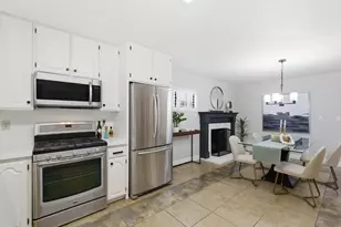 7516 Shady Hollow Dr, Newark, CA 94560 - Photo 14