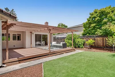 850 Roble Dr, Sunnyvale, CA 94086 - Photo 48