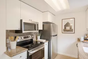 1070 Mercedes Ave 12, Los Altos, CA 94022 - Photo 8