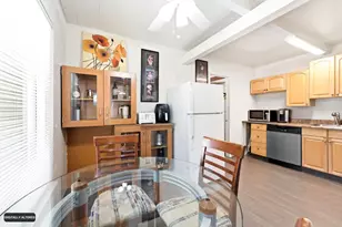 10343 Beeman Dr, San Jose, CA 95127 - Photo 14